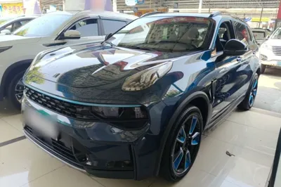 Lynk & Co 01