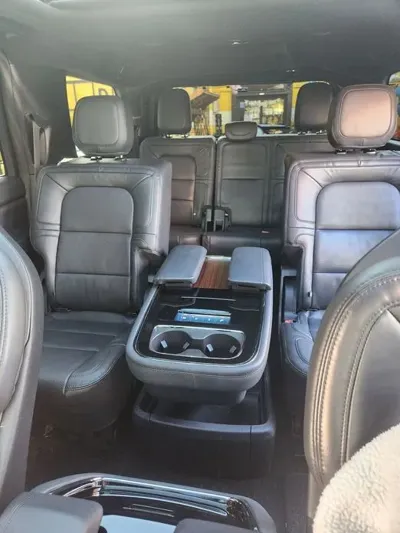 Lincoln Navigator