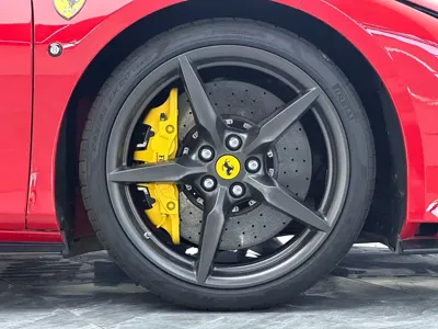 Ferrari F8