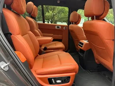 Li Auto Li L8