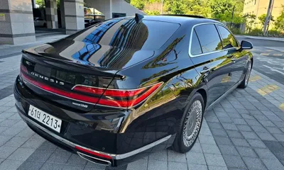 Genesis G90