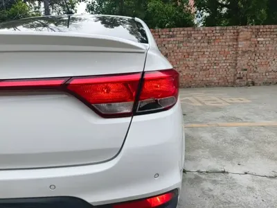 Kia K2