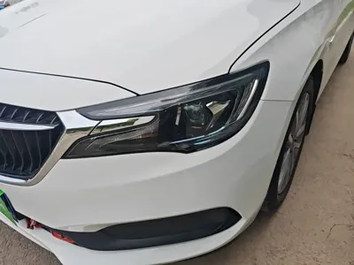 Buick GL6