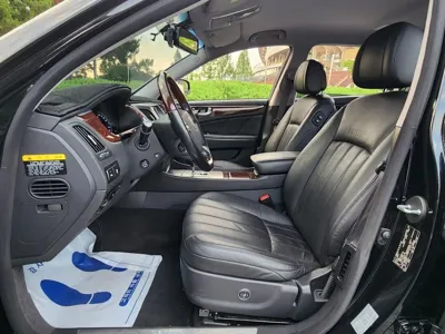 Hyundai Equus