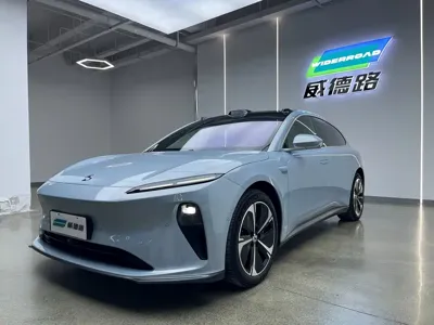 Nio ET5T