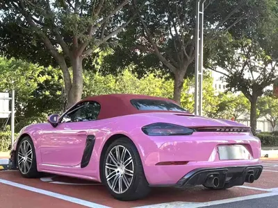 Porsche 718