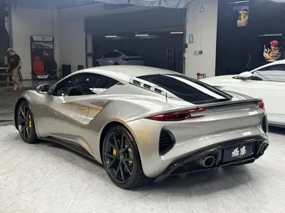 Lotus Emira