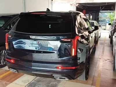 Cadillac XT6