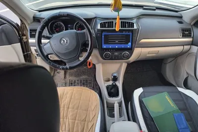 Dongfeng Aeolus A60