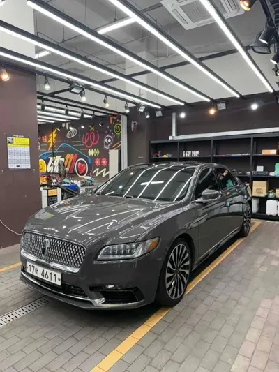 Lincoln Continental