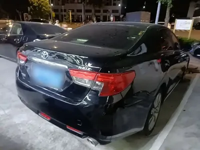 Toyota Reiz