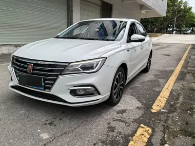 Roewe i5