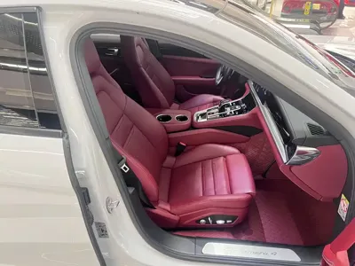 Porsche Panamera Hybrid