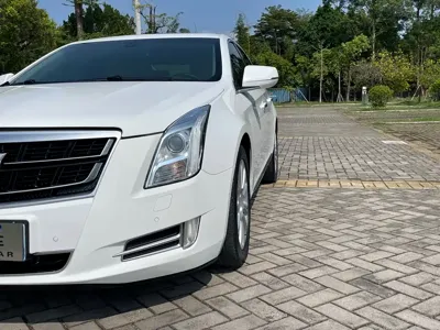 Cadillac XTS