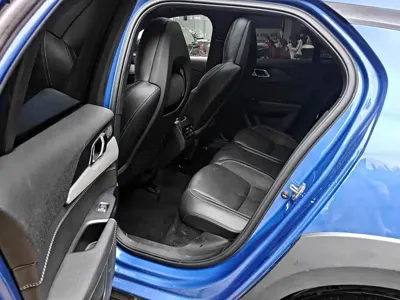 Lynk & Co 02