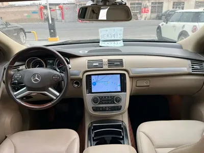 Mercedes-Benz R-Class