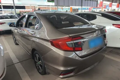 Honda Greiz