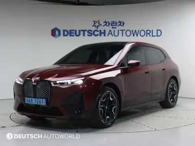 BMW iX