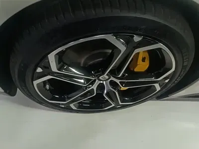 Xiaomi SU7
