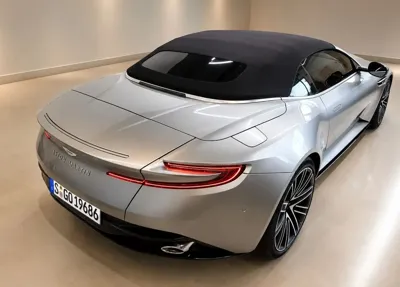 Astonmartin DB12