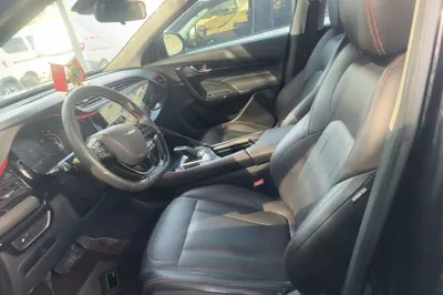 Dongfeng Aeolus AX7