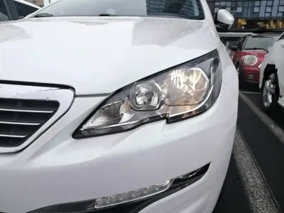 Peugeot 308S