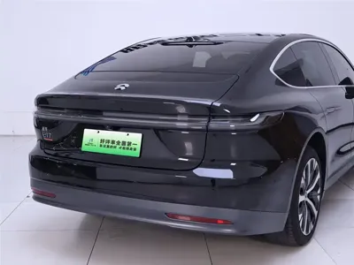 Nio ET7