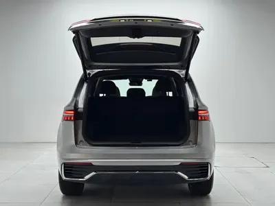 Geely Xingyue L