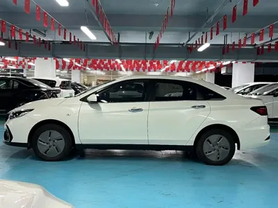 Venucia D60 EV