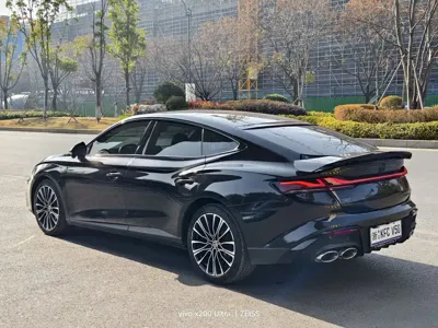 MG MG7