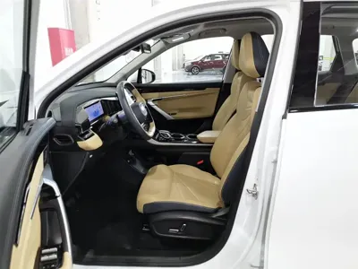 Geely Boyue L
