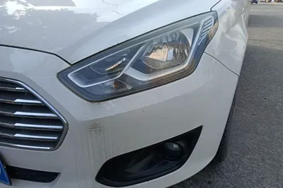 Ford Escort