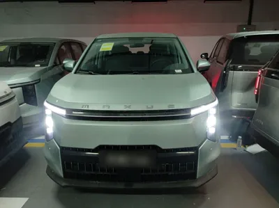 SAIC MAXUS Dajia 7