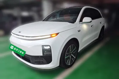 Li Auto L6