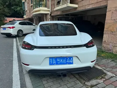 Porsche 718