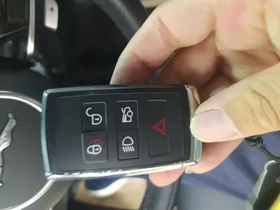 Jaguar XEL
