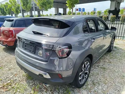 Lynk & Co 02