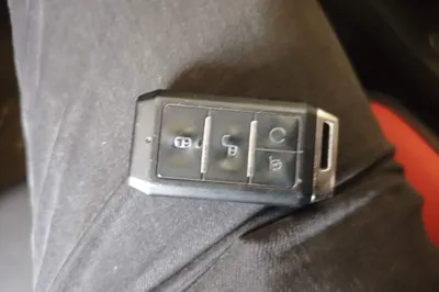 BYD e2