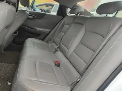 Chevrolet Malibu XL