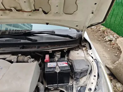 Toyota Yaris L