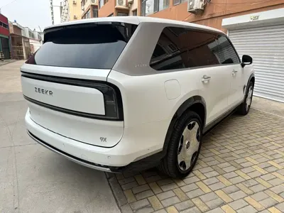 Zeekr 极氪9X