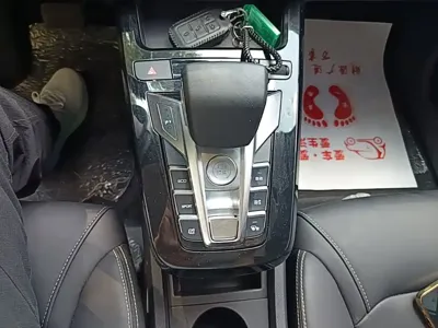 BYD Yuan EV