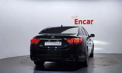 Kia K9