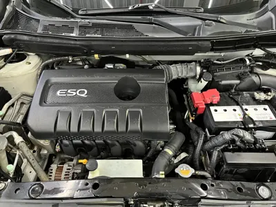 Infiniti ESQ