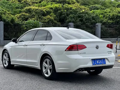 Volkswagen Lamando