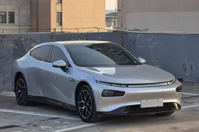 Xpeng P7