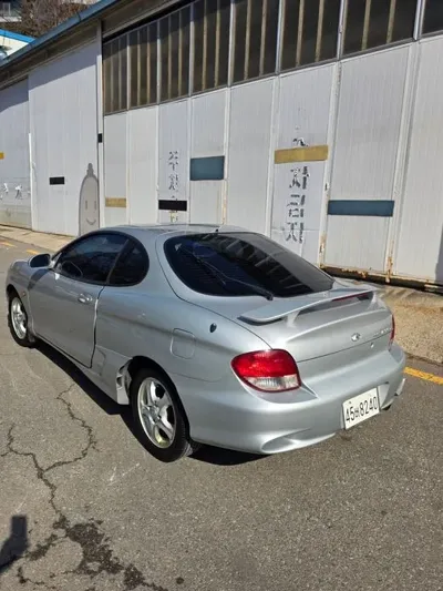 Hyundai Tiburon