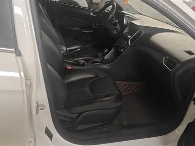 Chery Arrizo 5