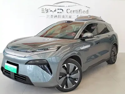 BYD 唐L