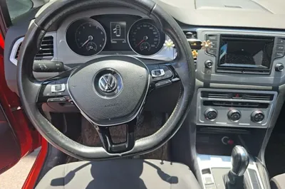 Volkswagen Golf Sportsvan